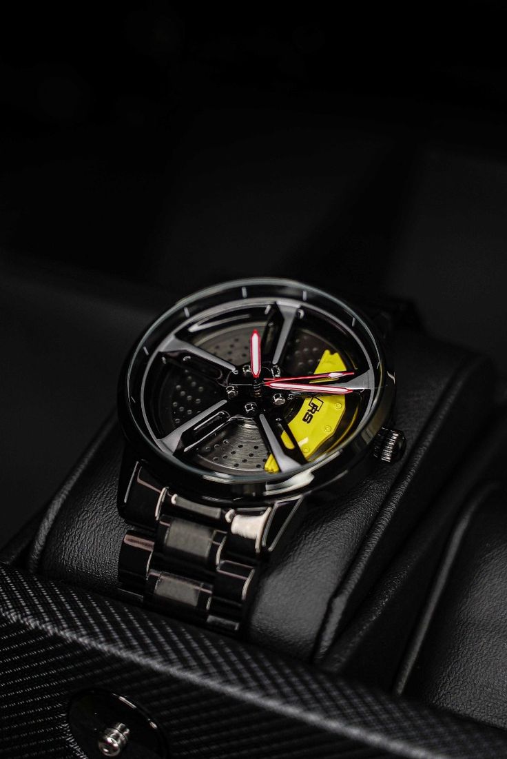Men's steel wheel watch